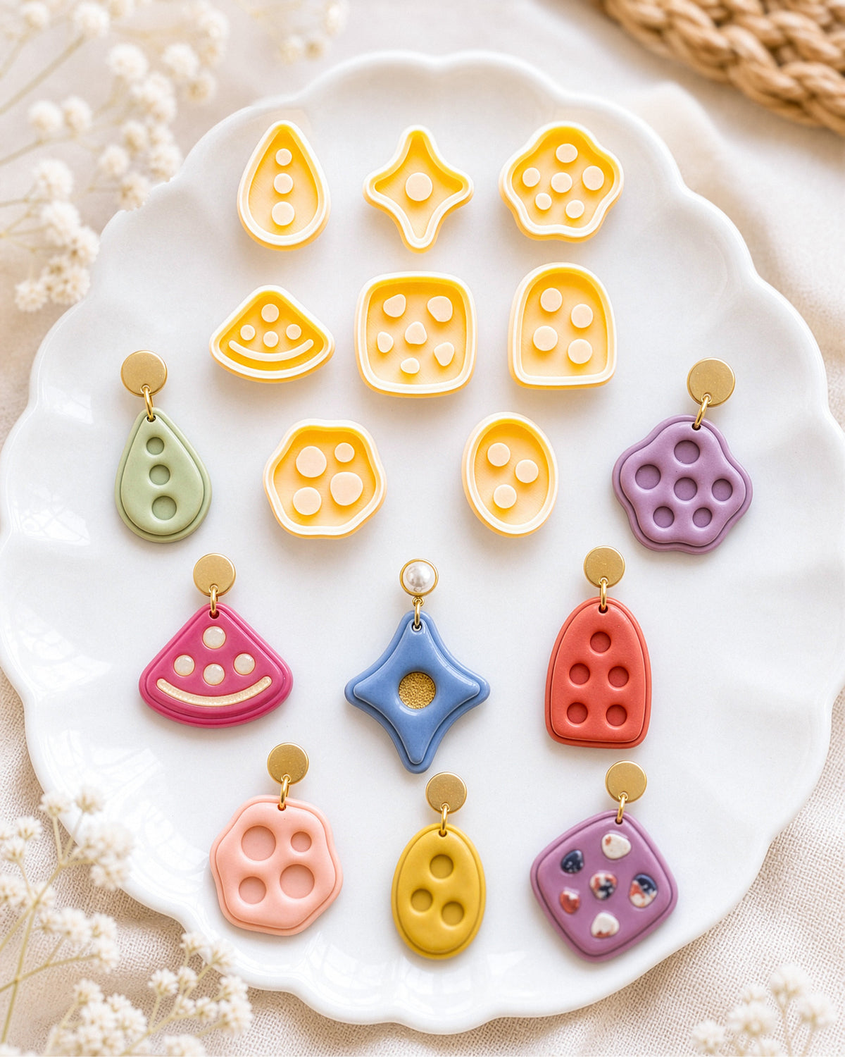 Abstract Dot & Chip Imprint Clay Cutter Set – Lifestyle