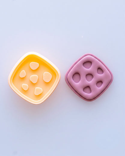 Abstract Dot & Chip Imprint Clay Cutter Set – (H) Terrazzo Chip