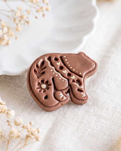 Scandi Folk Bear Imprint Clay Cutter – Detail