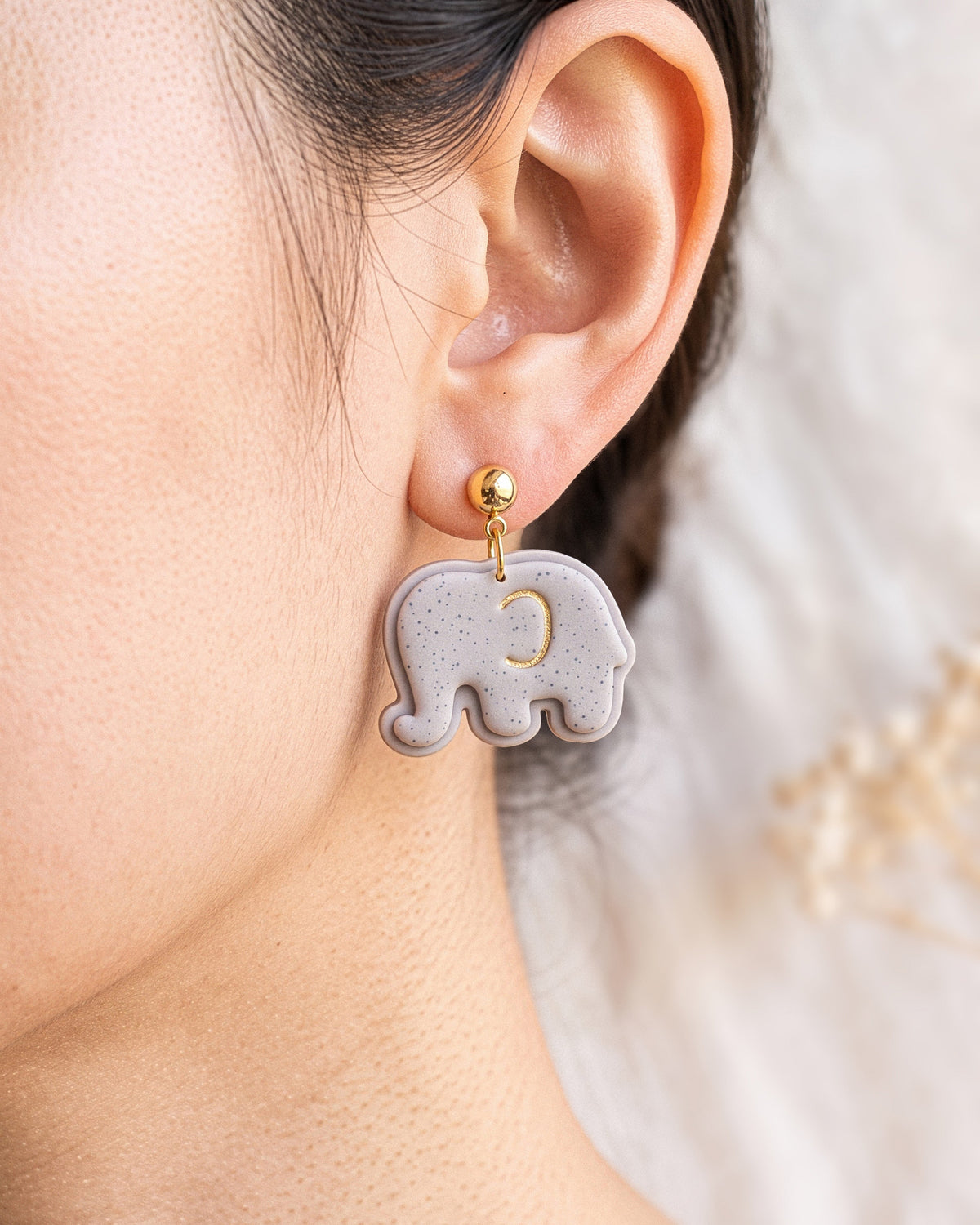 Mini Baby Elephant Clay Cutter – Wear Shot