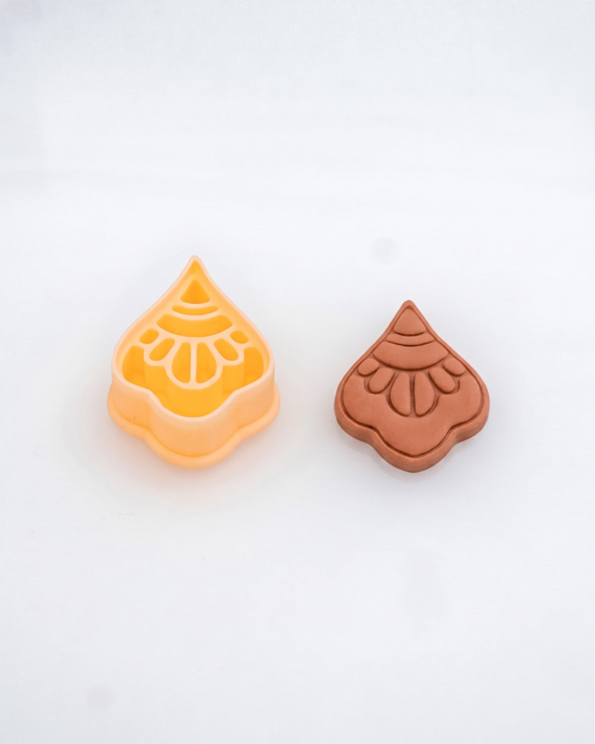 Boho Floral Imprint Clay Cutter Set – Process