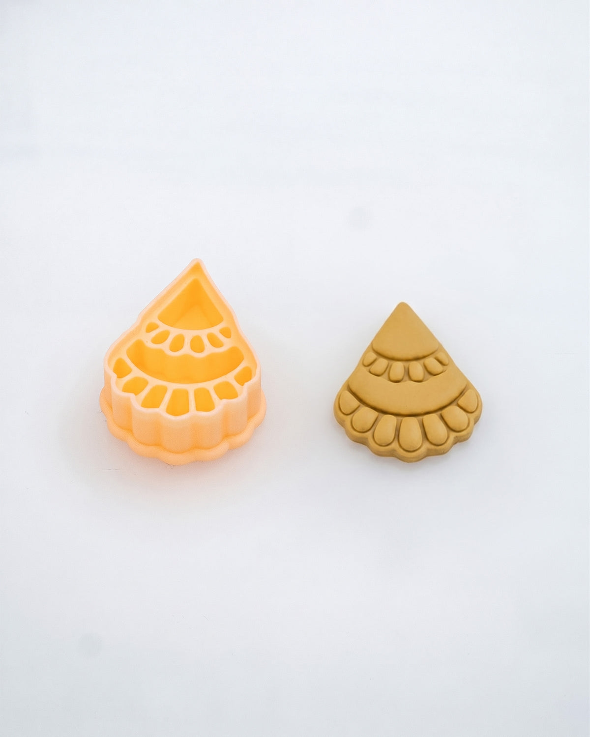 Boho Floral Imprint Clay Cutter Set – Process