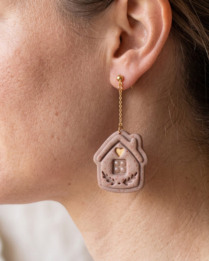 Cozy Cottage Nordic Folk Imprint Clay Cutter – Wear Shot