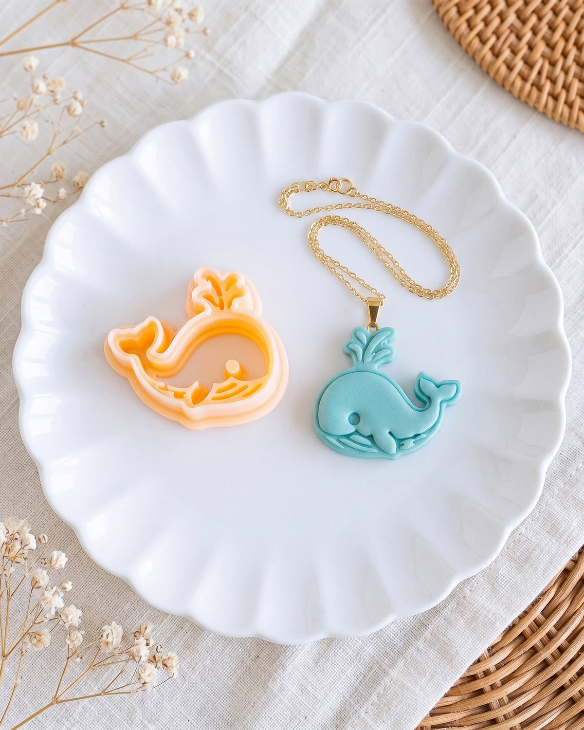 Cartoon Whale Imprint Clay Cutter – Process