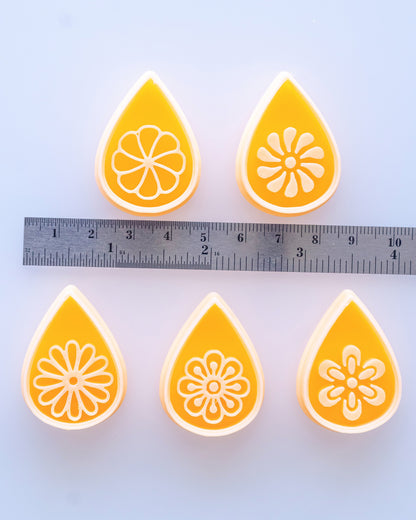 Daisy Drop Floral Imprint Clay Cutter Set – Size Reference