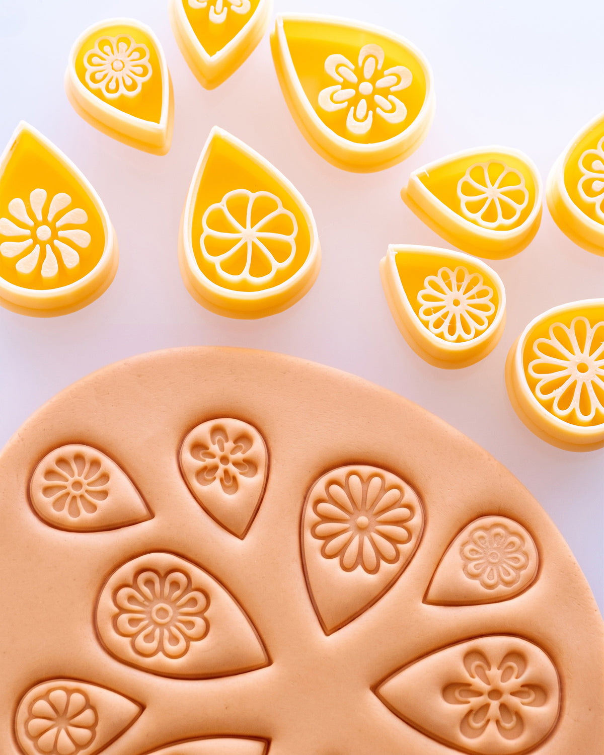 Daisy Drop Floral Imprint Clay Cutter Set