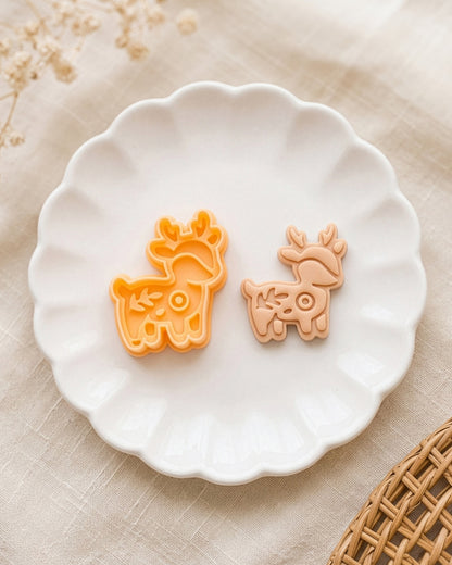 Woodland Deer Imprint Clay Cutter – Cutter to Result