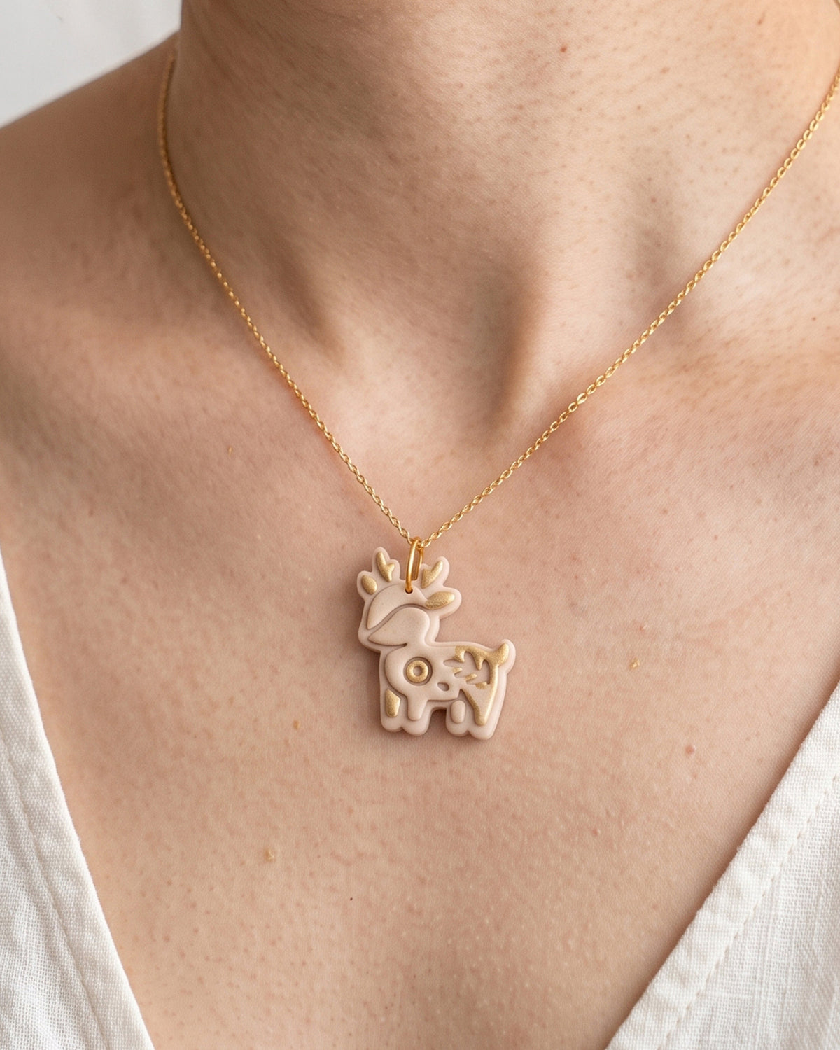 Woodland Deer Imprint Clay Cutter – Wear Shot