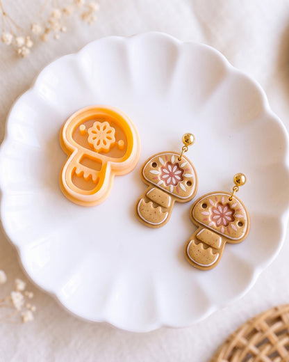 Scandi Folk Daisy Mushroom Imprint Clay Cutter – Hero