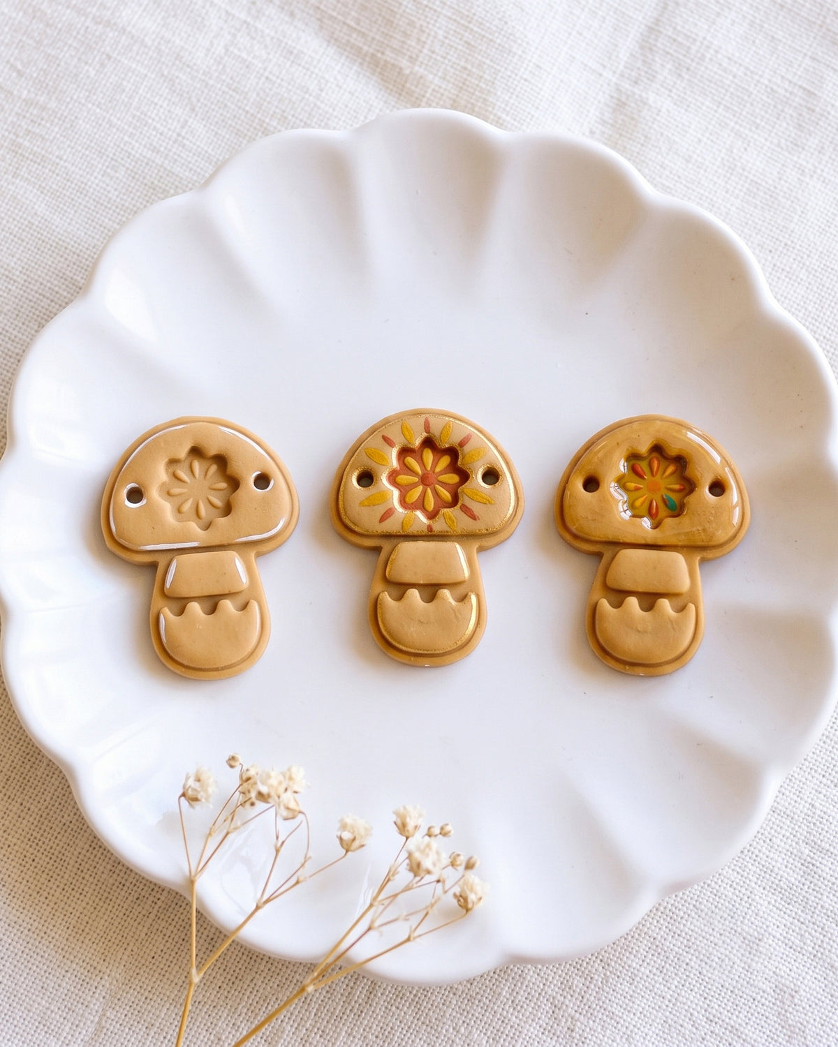 Scandi Folk Daisy Mushroom Imprint Clay Cutter – Creative Variations