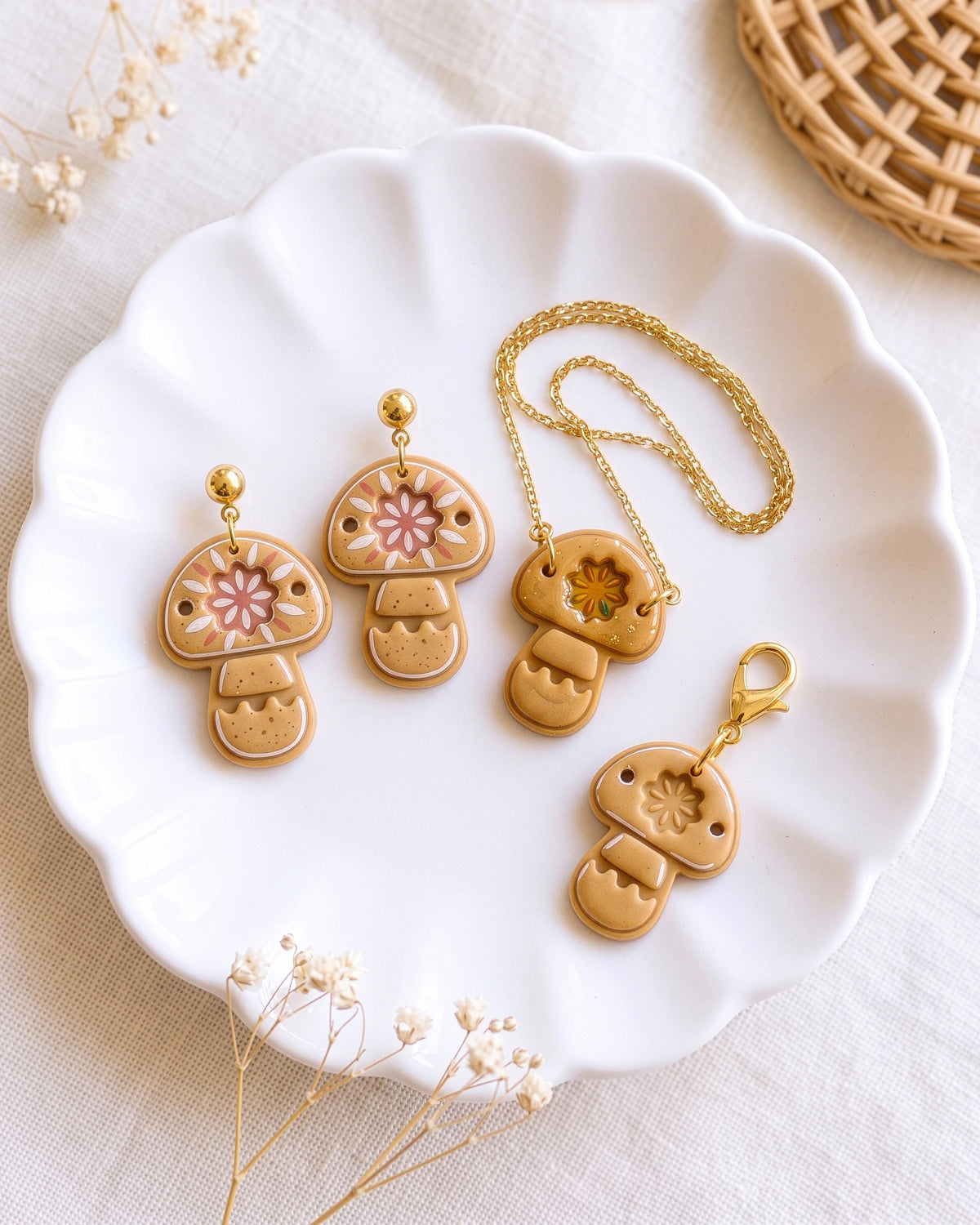 Scandi Folk Daisy Mushroom Imprint Clay Cutter – Lifestyle