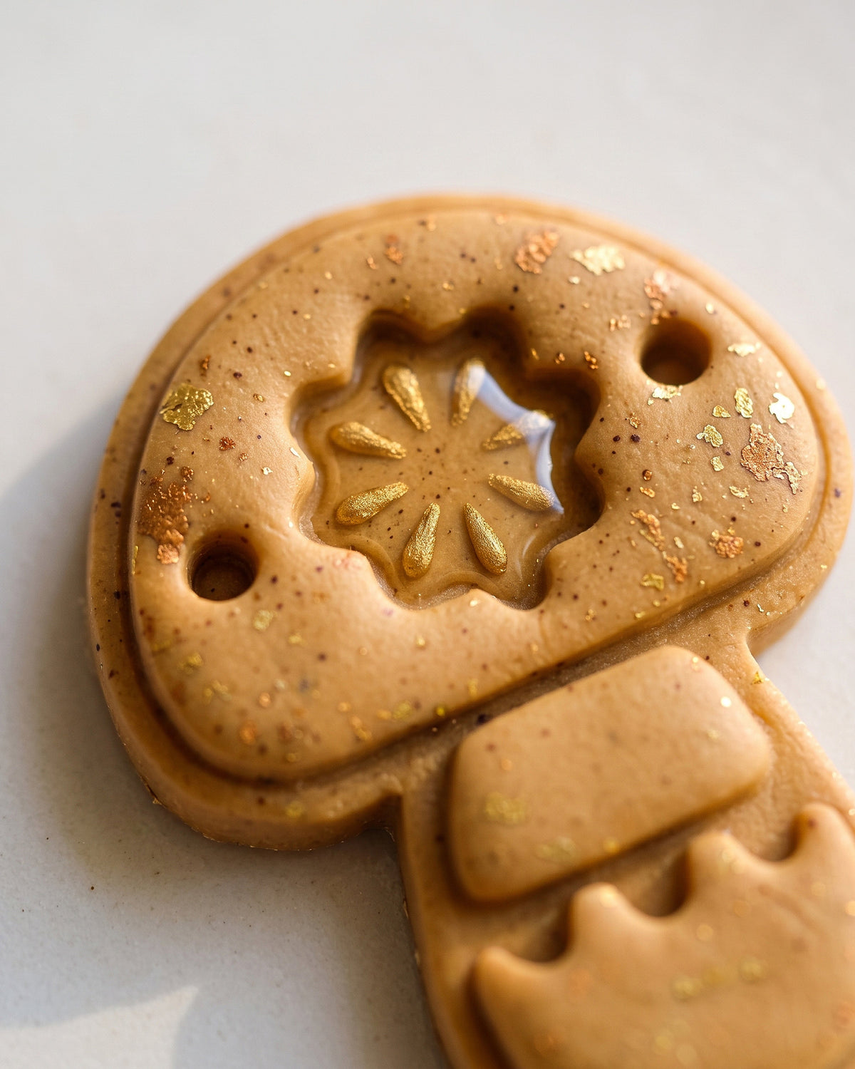 Scandi Folk Daisy Mushroom Imprint Clay Cutter – Detail