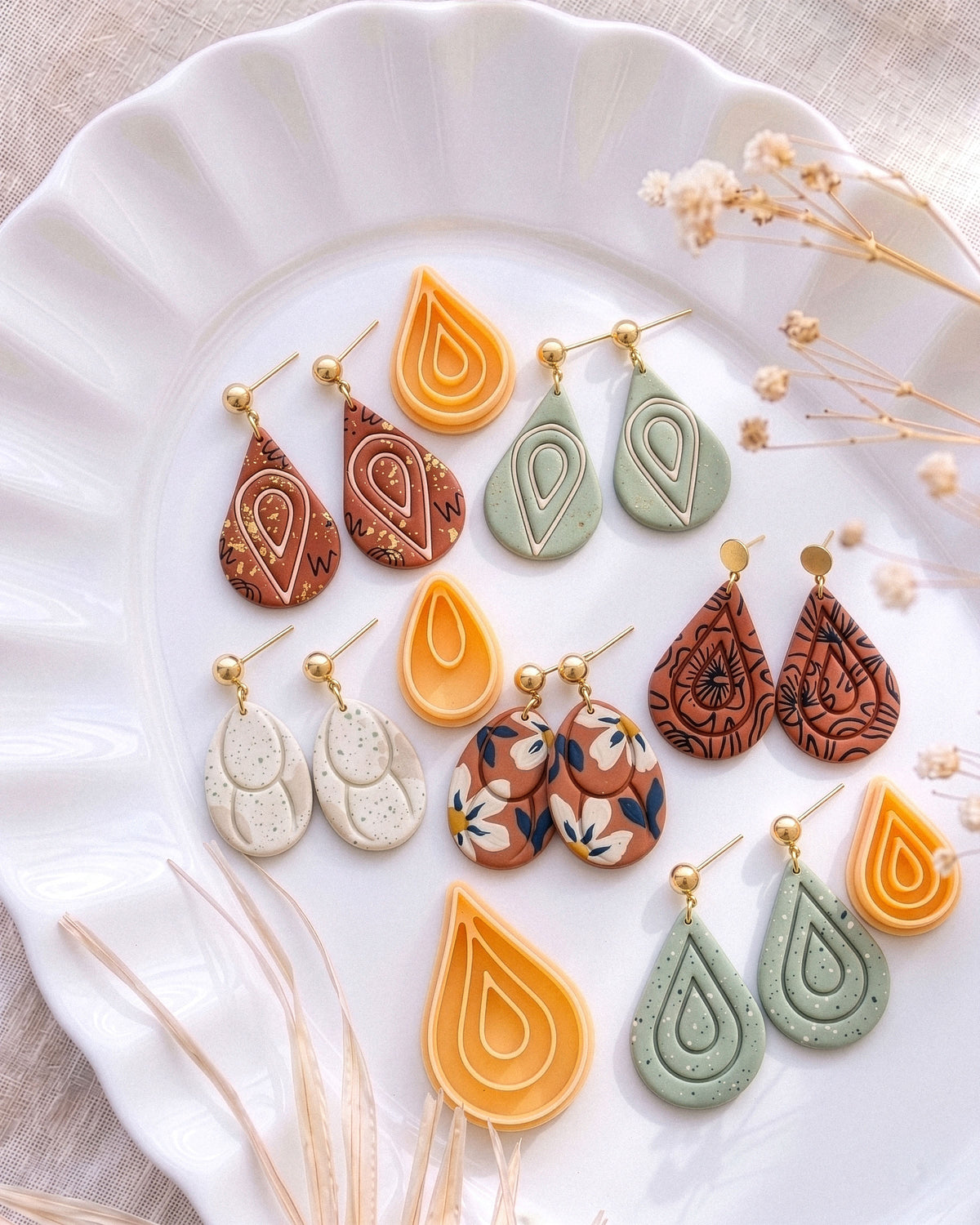 Minimal Drop Imprint Clay Cutter Set – Hero