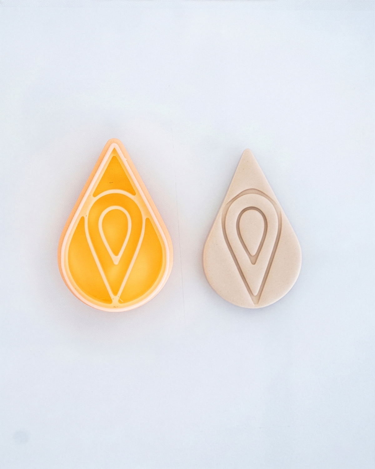 Minimal Drop Imprint Clay Cutter Set – Process