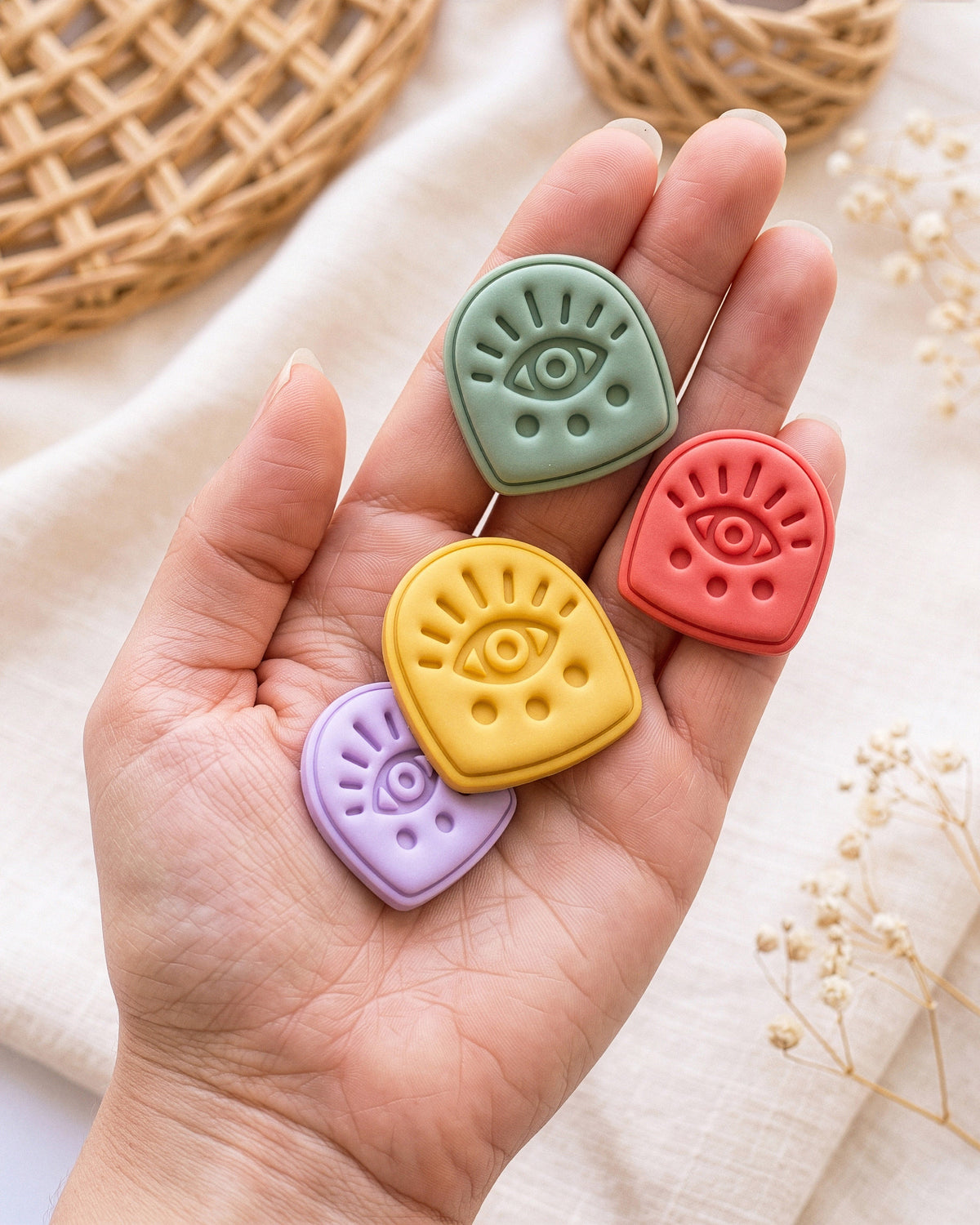 Boho Eye Arch Imprint Clay Cutter – Hand Scale