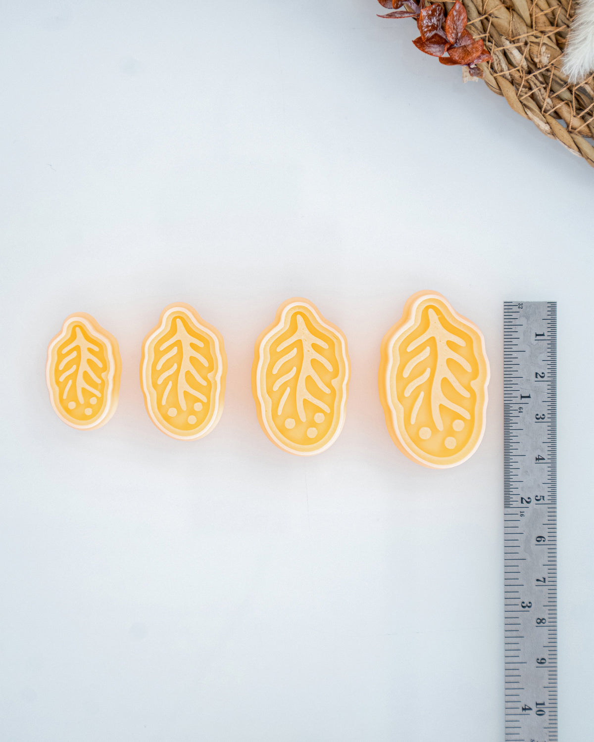 Boho Feather Imprint Clay Cutter – Size Reference