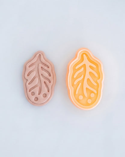 Boho Feather Imprint Clay Cutter – Process