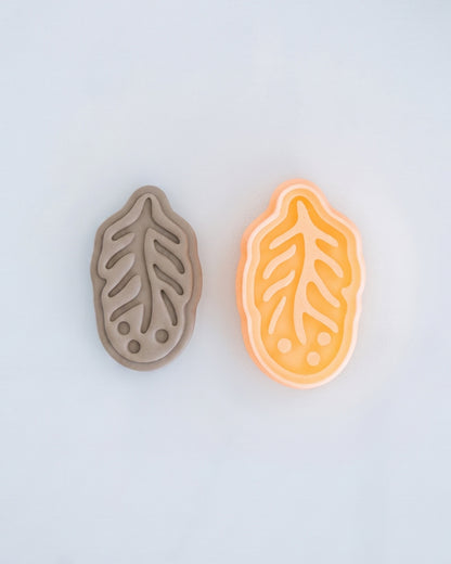 Boho Feather Imprint Clay Cutter – Process