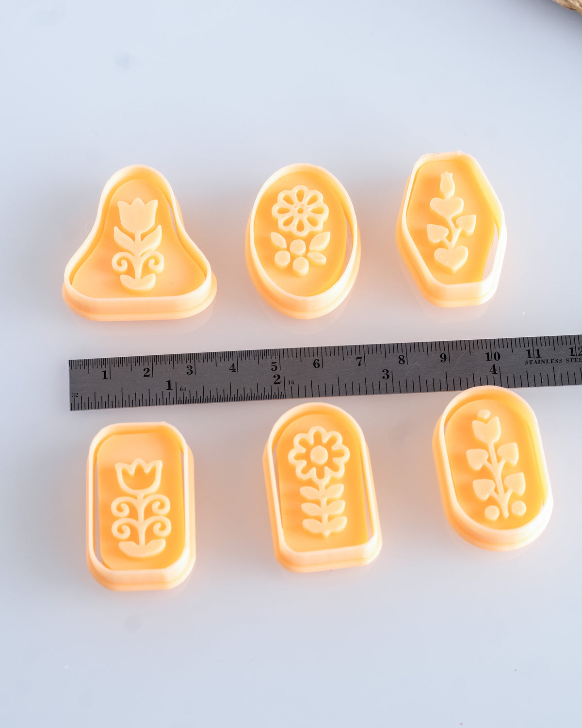 Scandi Folk Flower Imprint Clay Cutter Set – Size Reference