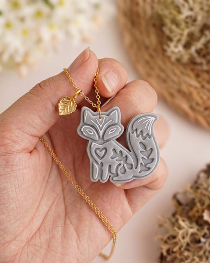 Woodland Fox Imprint Clay Cutter – Hand Scale