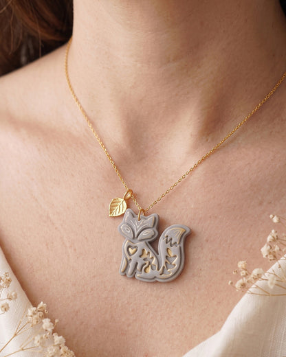 Woodland Fox Imprint Clay Cutter – Wear Shot