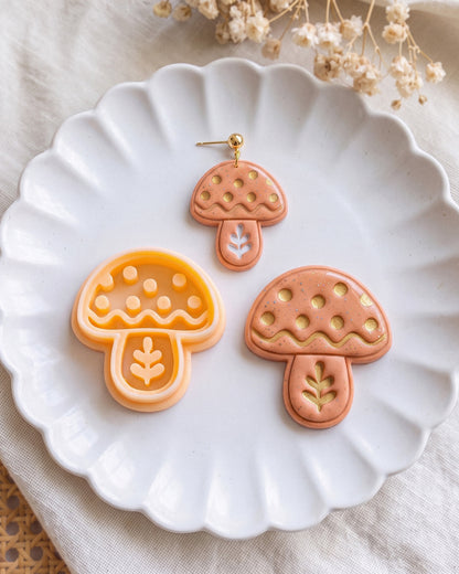 Scandi Folk Leaf Mushroom Imprint Clay Cutter – Hero
