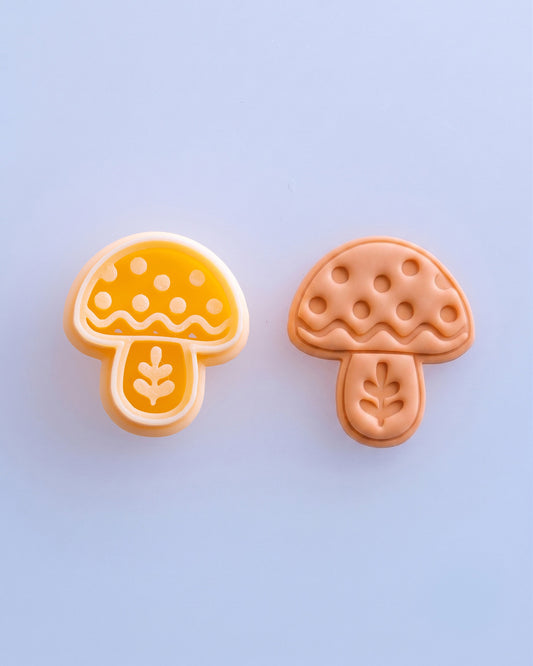 Scandi Folk Leaf Mushroom Imprint Clay Cutter – Process