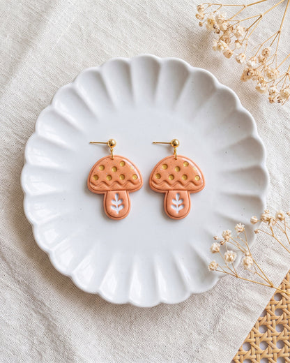 Scandi Folk Leaf Mushroom Imprint Clay Cutter – Lifestyle