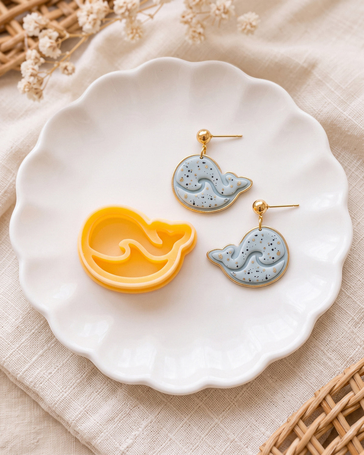 Little Whale Clay Cutter – Hero