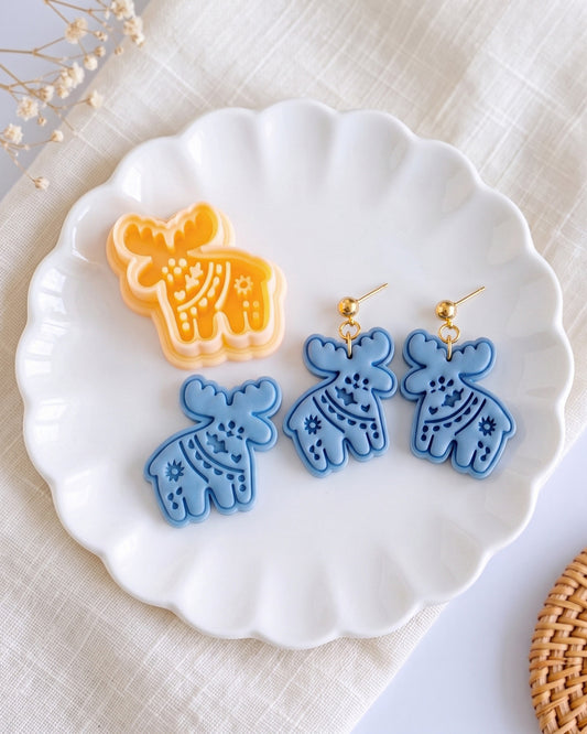 Scandi Folk Moose Imprint Clay Cutter – Process