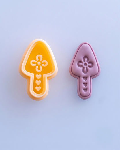 Nordic Folk Mushroom Imprint Clay Cutter Set – (A) Heart Mushroom