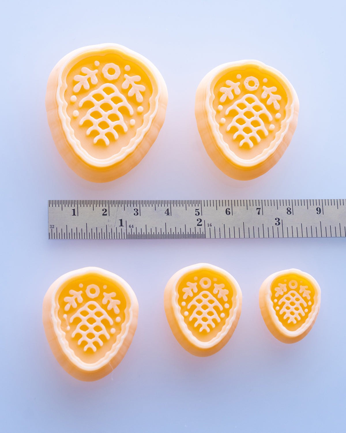 Scandi Folk Pine Cone Imprint Clay Cutter – Size Reference