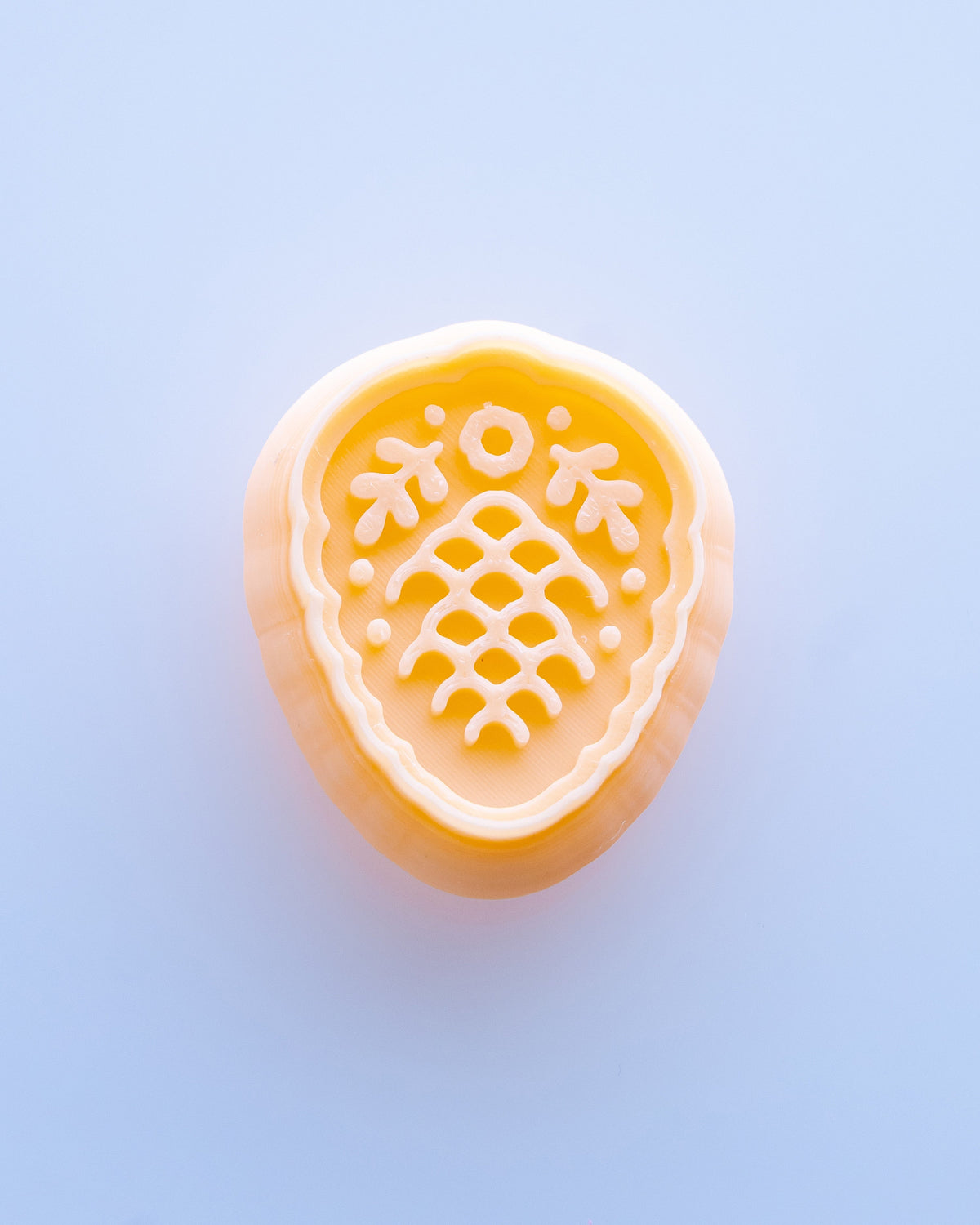 Scandi Folk Pine Cone Imprint Clay Cutter – Detail