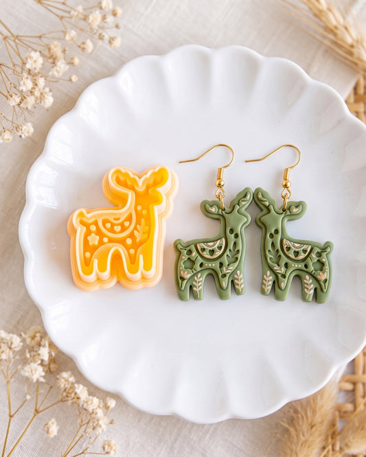 Scandi Folk Reindeer Imprint Clay Cutter – Hero