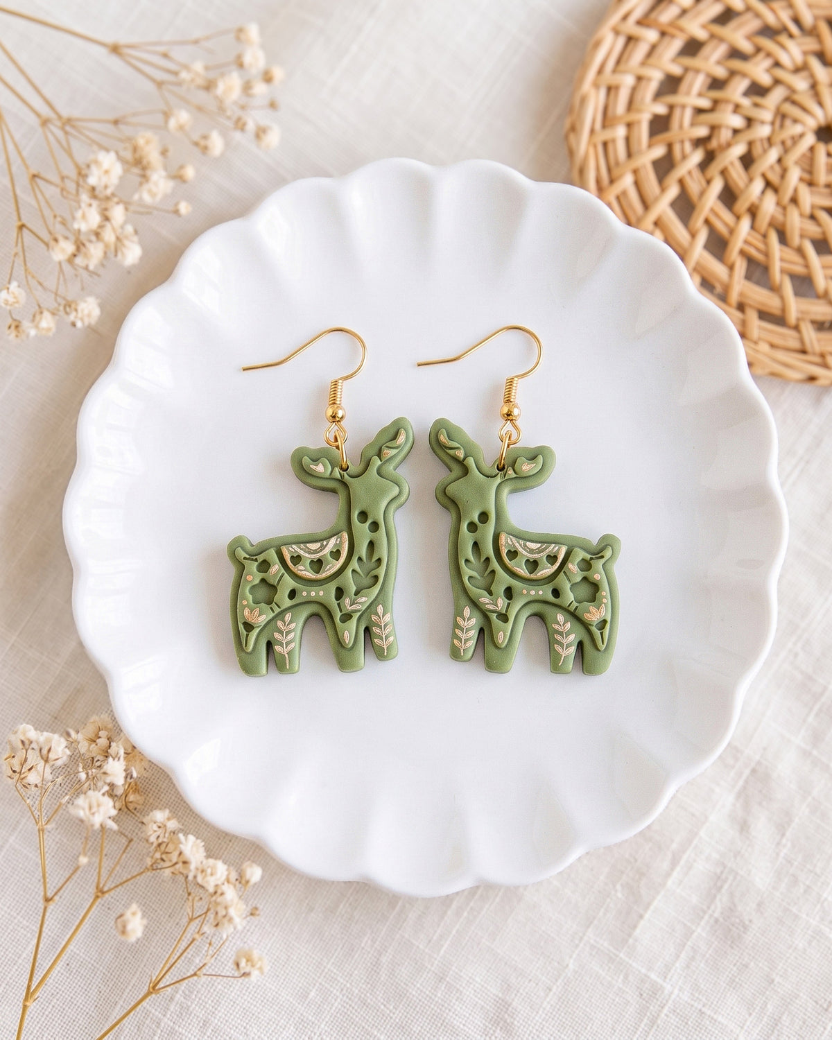 Scandi Folk Reindeer Imprint Clay Cutter – Lifestyle