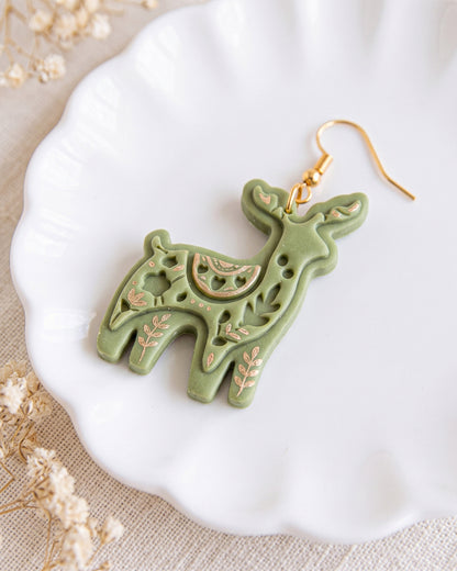 Scandi Folk Reindeer Imprint Clay Cutter – Detail