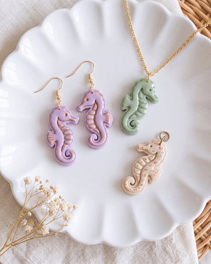 Seahorse Imprint Clay Cutter – Lifestyle