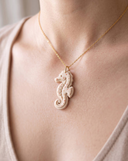 Seahorse Imprint Clay Cutter – Wear Shot