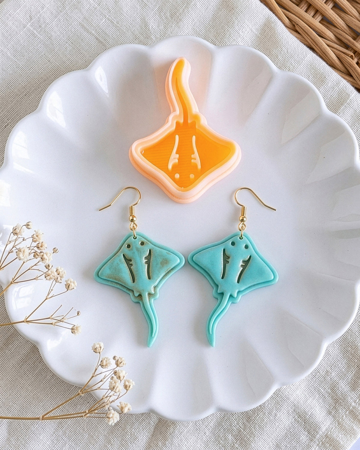 Stingray Imprint Clay Cutter – Hero