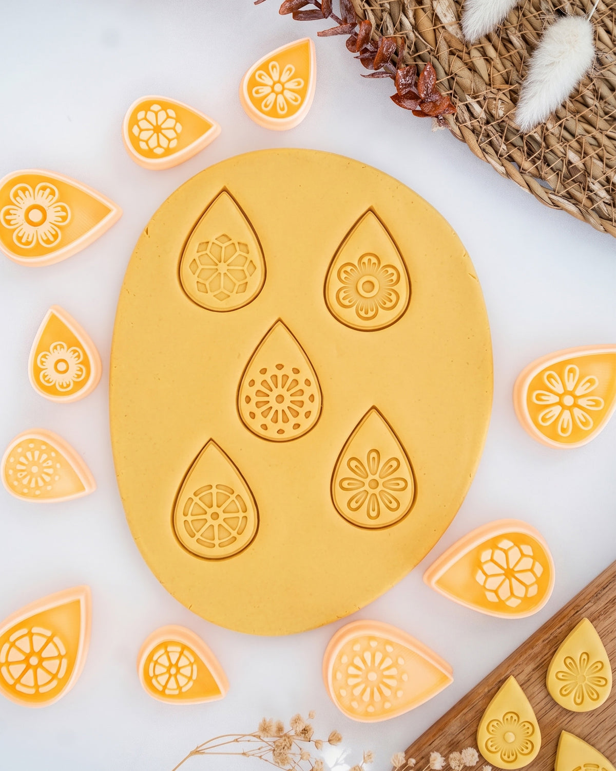 Botanical Teardrop Imprint Clay Cutter Set – Lifestyle