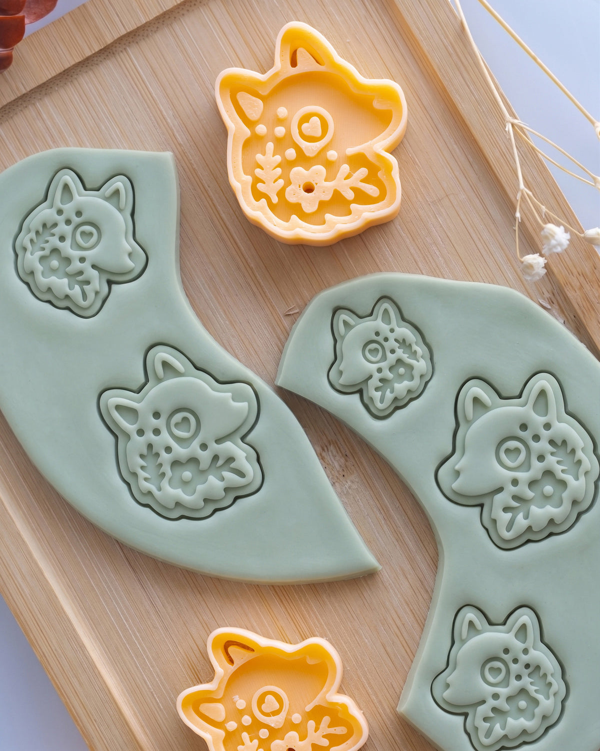 Scandi Folk Wolf Head Imprint Clay Cutter – Process