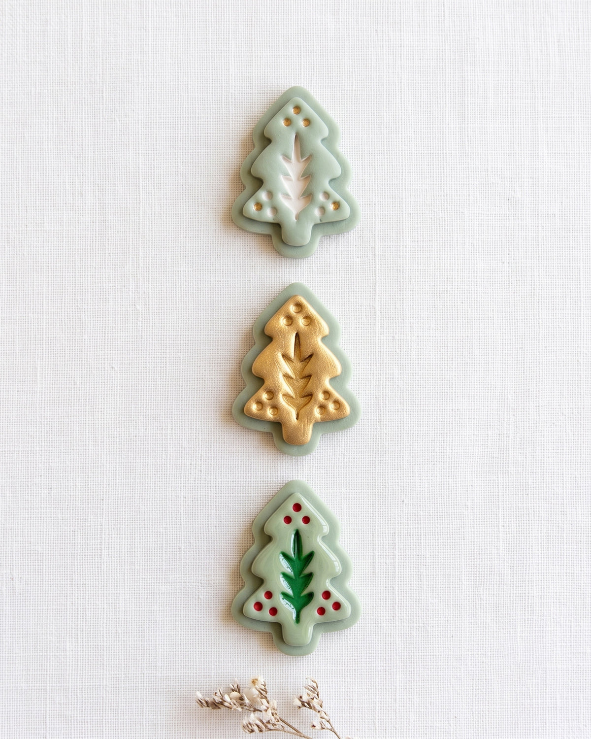 Nordic Folk Winter Pine Imprint Clay Cutter – Finished Result