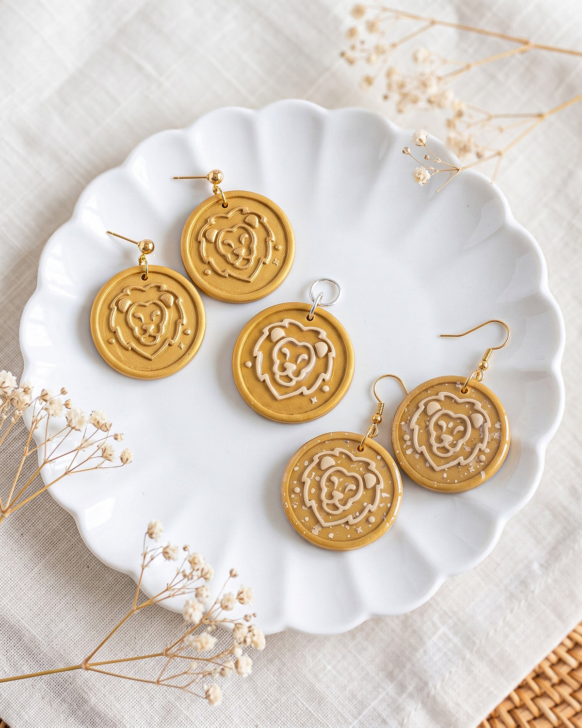 Leo Zodiac Imprint Clay Cutter – Creative Variations