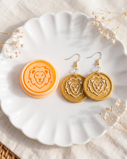 Leo Zodiac Imprint Clay Cutter – Process