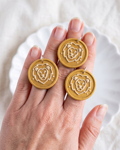 Leo Zodiac Imprint Clay Cutter – Hand Scale